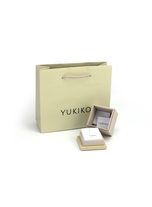 Yukiko - Anello Solitario in oro 750 con diamanti naturale - Microfusione Griffes/Sgriffatura COD: LID5180Y-020G7